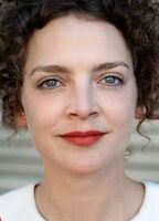 Karoline Bar