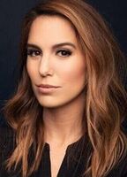 Christy Carlson Romano