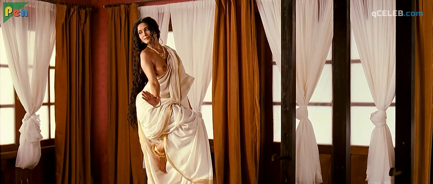 4. Nandana Sen nude – Rang Rasiya (2008)