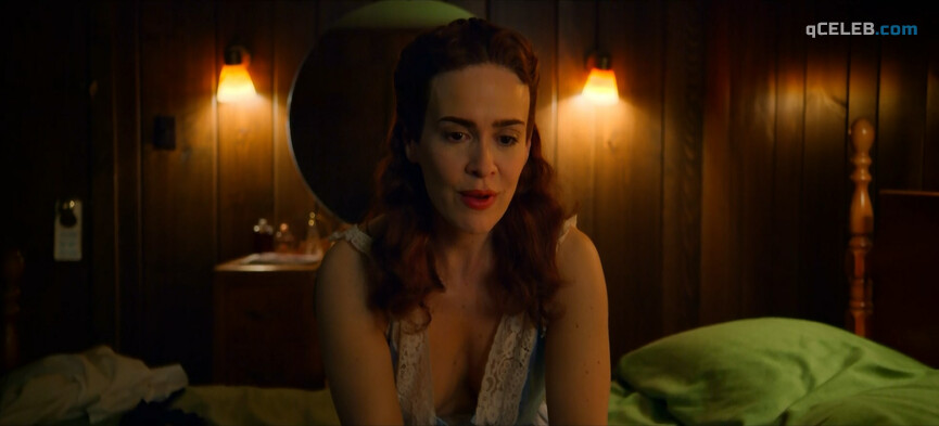 8. Sarah Paulson sexy – Ratched s01e03 (2020)