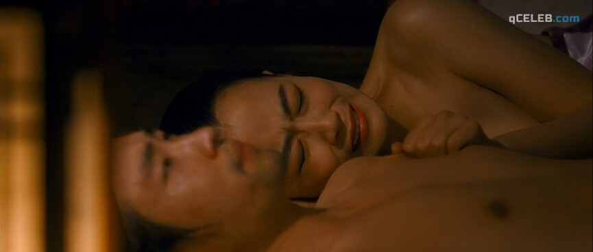 18. Cho Yeo-jeong nude, Ryu Hyun-kyung nude – The Servant (2010)