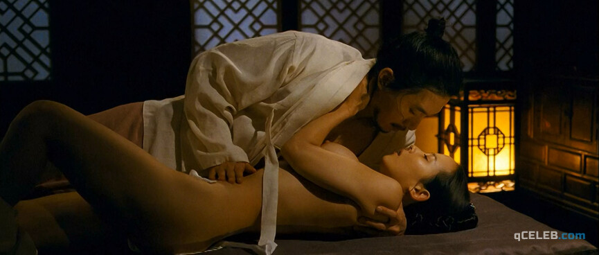 6. Cho Yeo-jeong nude, Ryu Hyun-kyung nude – The Servant (2010)