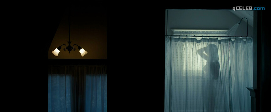 3. Amanda Seyfried sexy, Emily Wickersham sexy – Gone (2012)