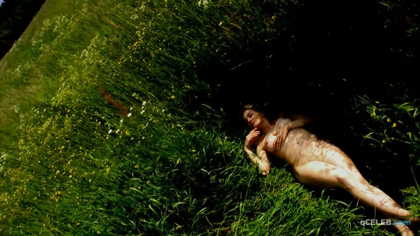 13. Mariah Kanninen nude – Dust Box (2012)