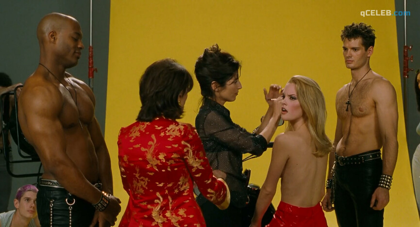 13. Catherine Keener nude, Elizabeth Berkley sexy, Bridgette Wilson-Sampras nude – The Real Blonde (1997)