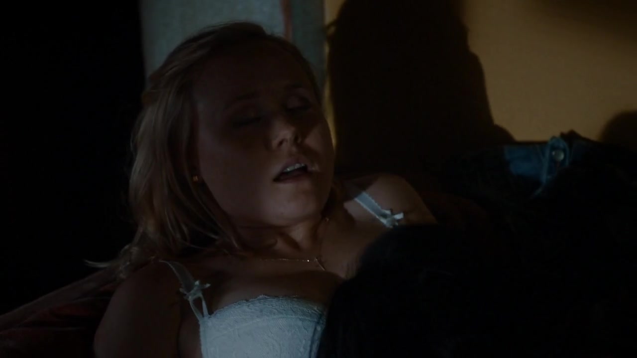Floriana Lima, Alison Pill, sexy, lesbian, sex, The Family (Series) .