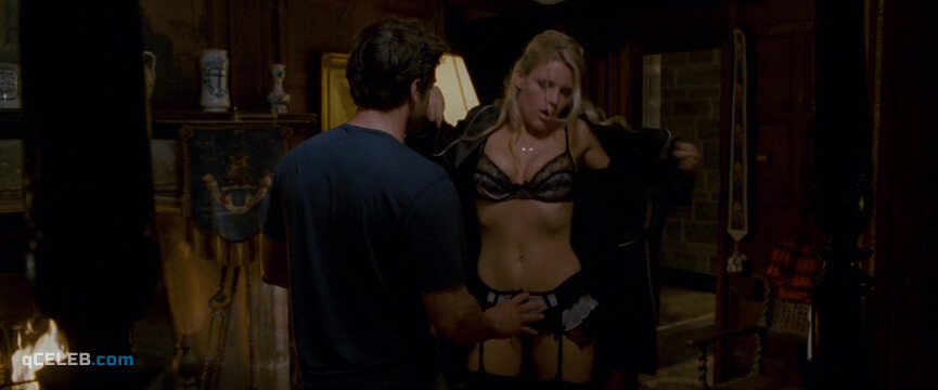 1. Busy Philipps sexy – Made of Honor (2008)