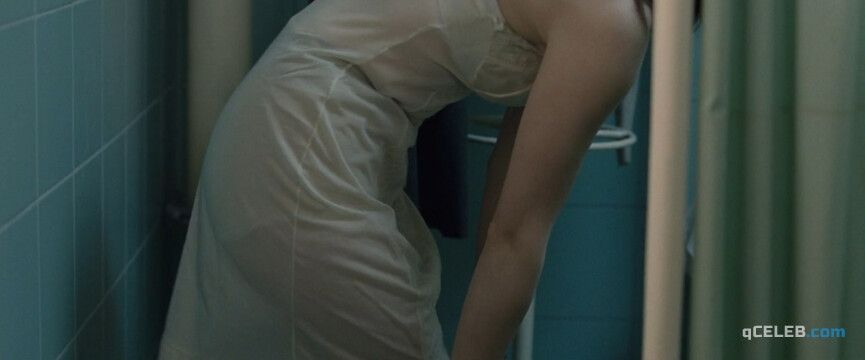 2. Jessica Chastain sexy – The Debt (2011)