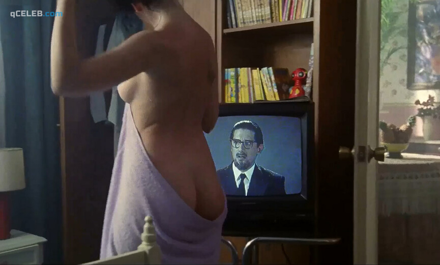 1. Esther Del Prado nude – El robobo de la jojoya (1991)