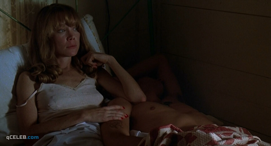 7. Sissy Spacek nude – Raggedy Man (1981)