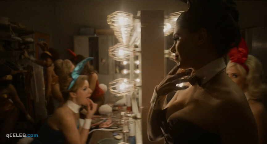 4. Alicia Vikander sexy, Janelle Monae sexy, Julianne Moore sexy – The Glorias (2020)