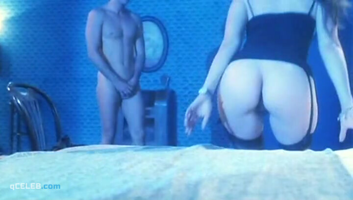 8. Francesca Nunzi nude – Frivolous Lola (1998)