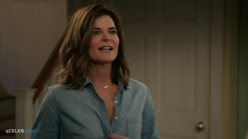 1. Betsy Brandt sexy – Life in Pieces s02e19 (2016)