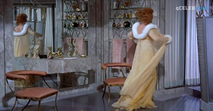 1. Rita Hayworth sexy – Pal Joey (1957)