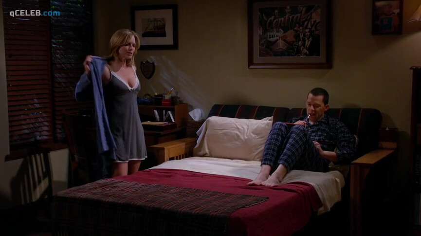 1. Courtney Thorne-Smith sexy – Two and a Half Men s12e14 (2014)