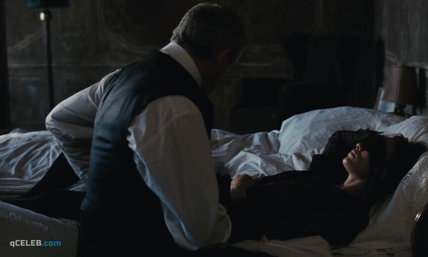 2. Berenice Bejo sexy – The Childhood of a Leader (2015)