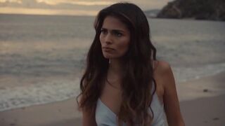 Sara Salamo sexy – Drug Squad: Costa del Sol s01e03 (2019)