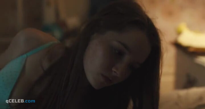 3. Kaitlyn Dever sexy – All Summers End (2017)