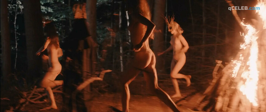 16. Stevie Lynn Jones sexy – Evil Takes Root (2020)