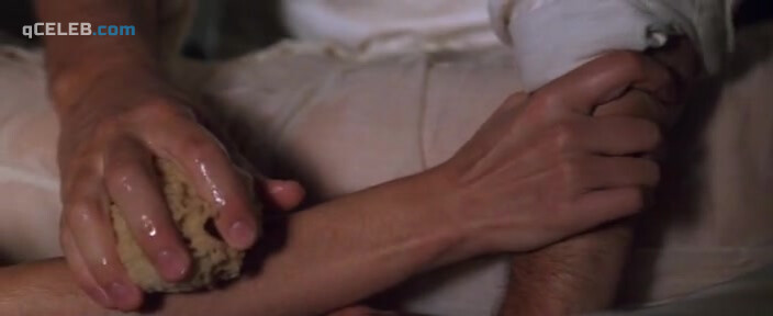 3. Annabeth Gish sexy – Wyatt Earp (1994)