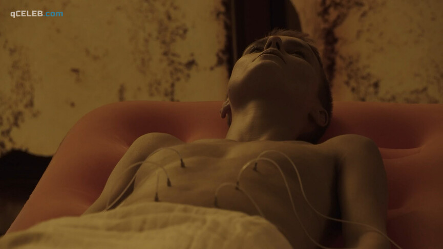 6. Amanda Collin nude – Raised by Wolves s01e01 (2020)