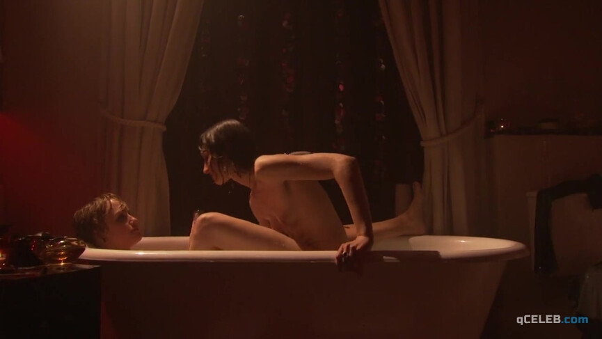 1. Natasha O'Keeffe nude, Ruta Gedmintas sexy – Lip Service s01e04 (2010)