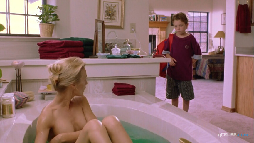 11. Mimi Craven nude, Josie Bissett sexy – Mikey (1992)