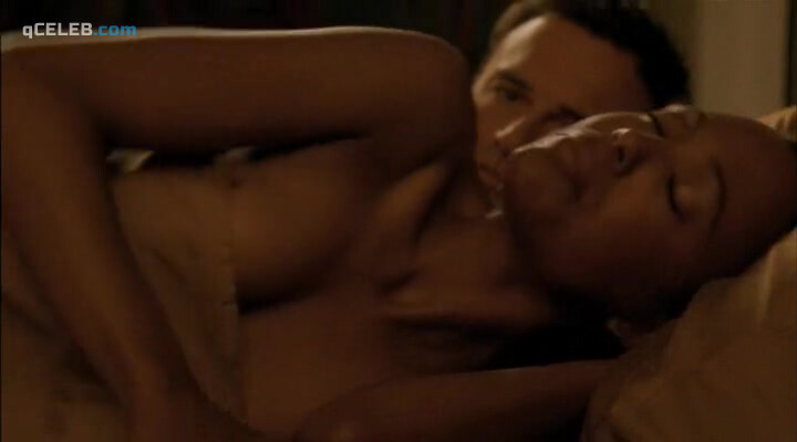 2. Aisha Tyler nude – Nip/Tuck s02e03 (2004)