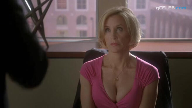 6. Felicity Huffman sexy – Desperate Housewives s06e04 (2009)