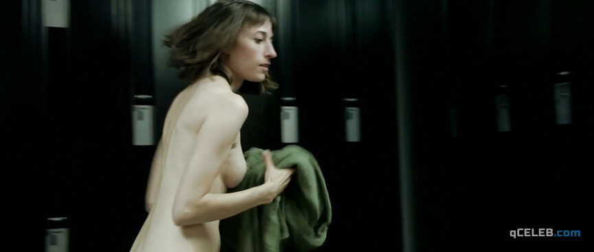 3. Isabelle Stephen nude, Mylene Theriault nude – Bonne Personne (2016)