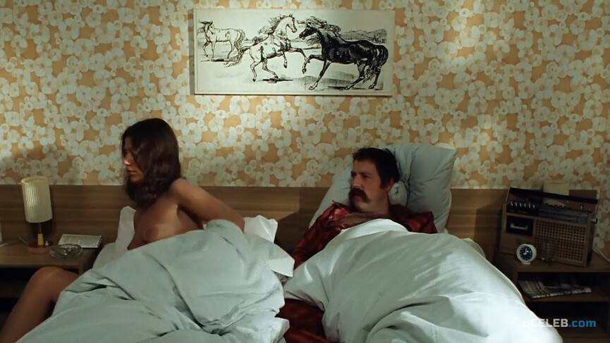 7. Renate Krossner nude, Regine Doreen nude, Jacqueline Poggel nude – Solo Sunny (1980)