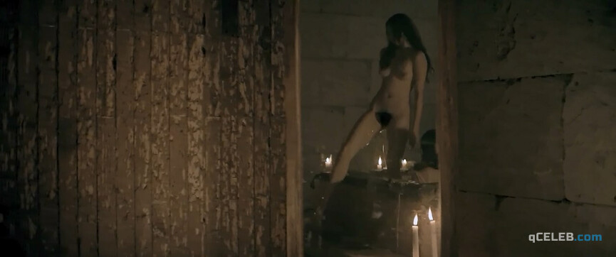 1. Phoebe Walker nude, Elora Espano nude – Seclusion (2016)