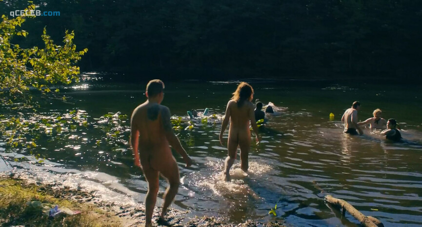 15. India Menuez nude, Margaret Qualley sexy – Adam (2019)