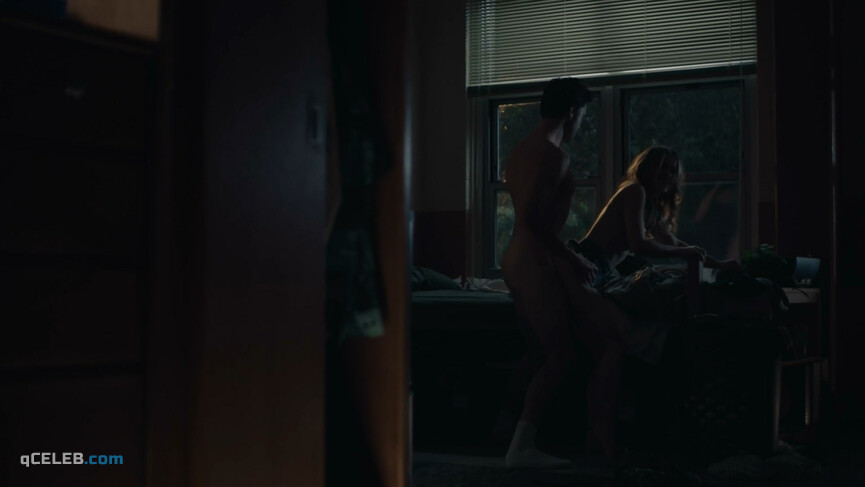 12. Kathryn Hahn nude, Gabrielle Hespe nude, Tania Khalill sexy, Katie Kershaw sexy – Mrs. Fletcher s01e02 (2019)