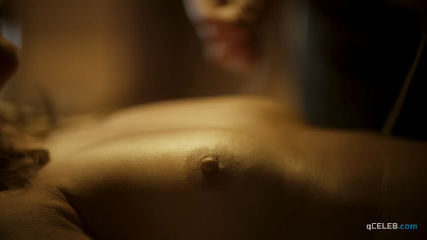 2. Camila Morgado nude, Andrea Beltrao nude – Albatroz (2019)