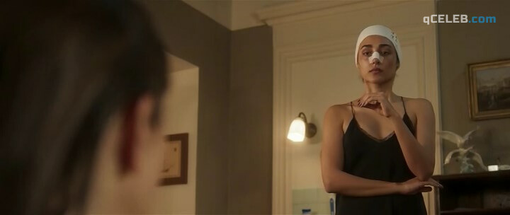 4. Neta Riskin sexy, Golshifteh Farahani sexy – Shelter (2017)
