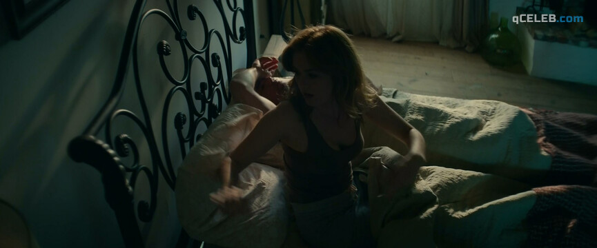 2. Isla Fisher sexy – Visions (2015)