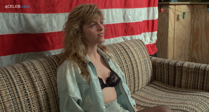 4. Cassandra Delaney nude, Cecelia Wilde nude, Suzanne Dean nude, Ronna Larsen nude – Pledge Night (1990)