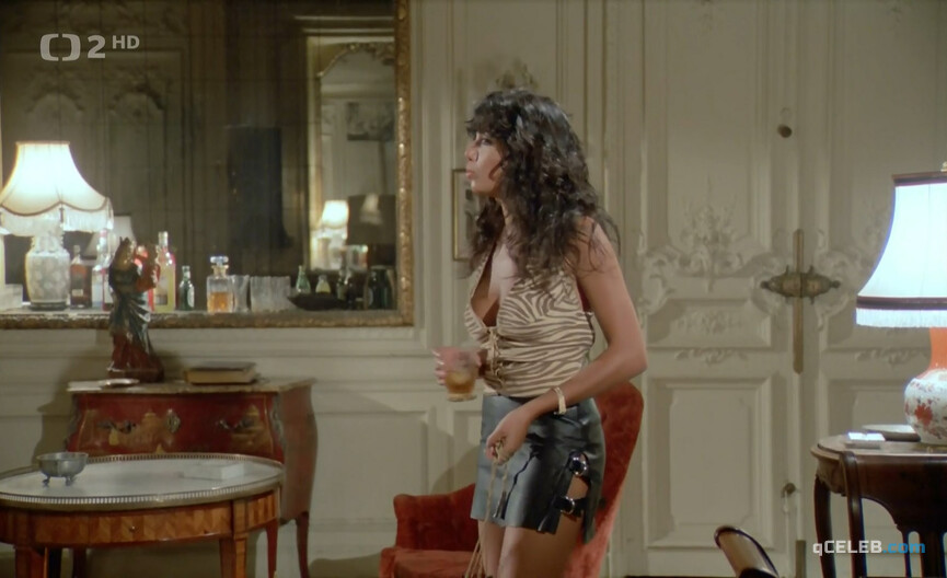 4. Laetitia Gabrielli nude, Carlos Sotto Mayor sexy – The Outsider (1983)