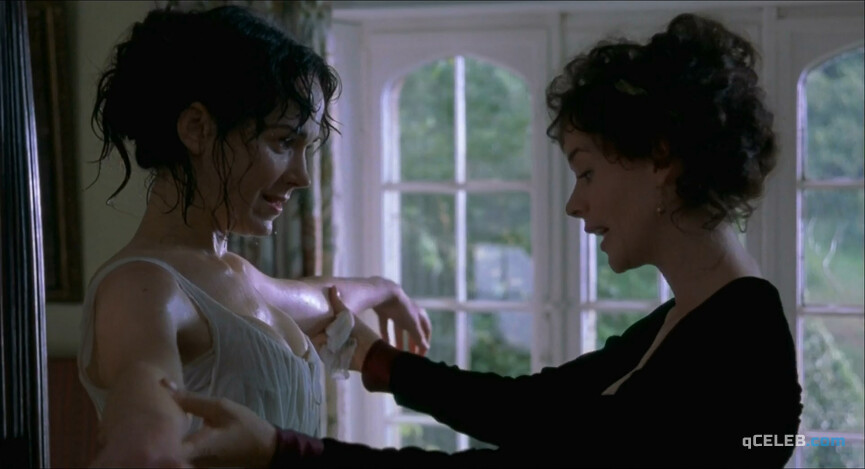 3. Victoria Hamilton nude, Frances O'Connor sexy – Mansfield Park (1999)