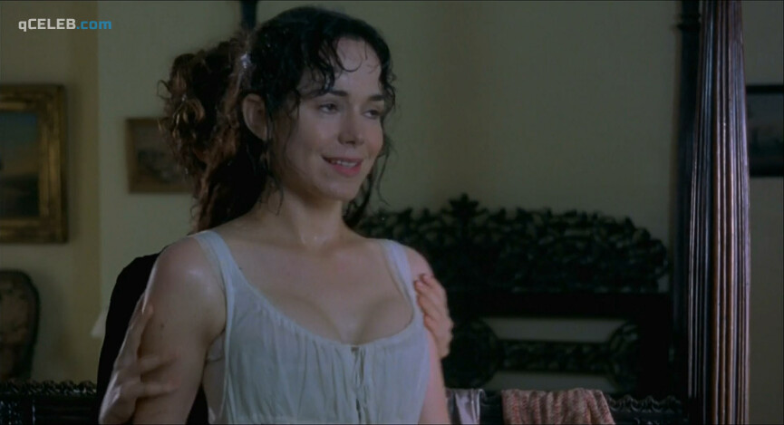 5. Victoria Hamilton nude, Frances O'Connor sexy – Mansfield Park (1999)