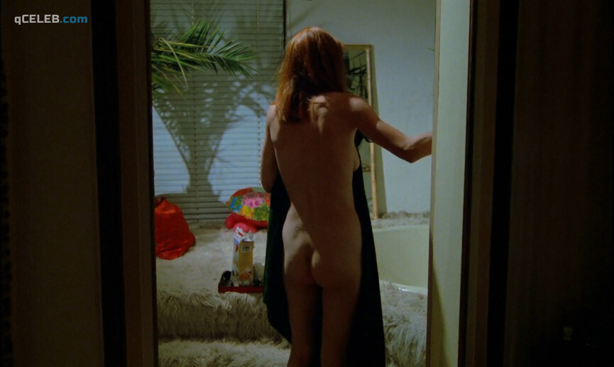 3. Ute Zielinski nude, Eleonore Melzer nude – Frankfurt: The Face of a City (1981)