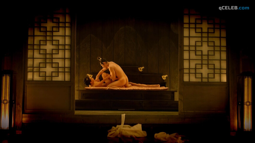 19. Jo Yeo-jeong nude – The Concubine (2012)