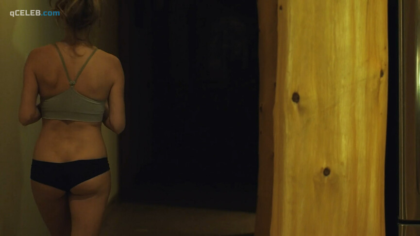 8. Kerri Taylor nude, Tawny Amber Young nude – The Family (2011)