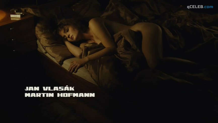 2. Kristyna Podzimkova nude, Tatiana Pauhofova sexy – The Sleepers s01e01 (2019)