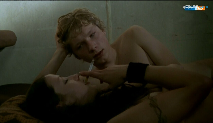 6. Isabella Jantz nude – Scene of the Crime e557 (2004)