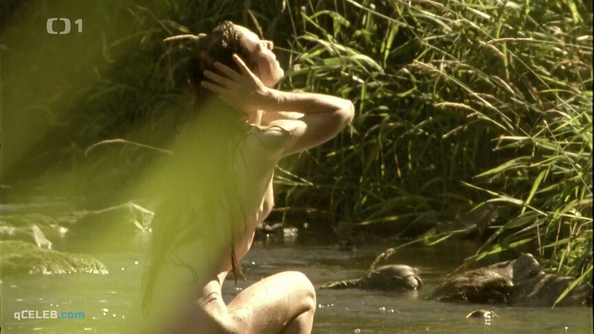 1. Veronika Kubarova nude, Veronika Gajerova nude – Dívka a kouzelník (2008)