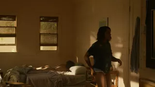 Riley Voelkel sexy, Monica Raymund sexy – Hightown s01e08 (2020)