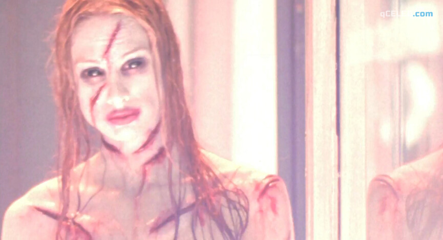 3. Shawna Loyer nude – Thir13en Ghosts (2001)