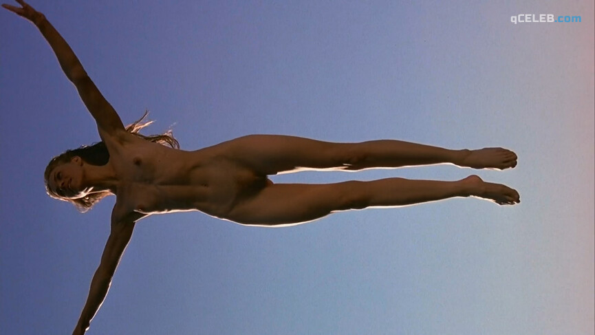 2. Robyn Adamson nude, Anna Gunn nude, Mary Steenburgen sexy – Nobody's Baby (2001)